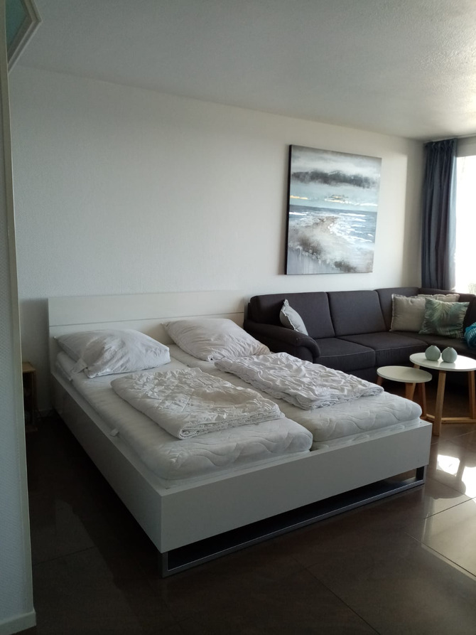 Ferienwohnung in Sierksdorf - Meerblick-Ferienwohnung - Haus A / App. 252 - Doppelbett im Wohnbereich
