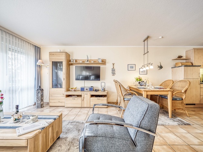 Ferienwohnung in Ostseeheilbad Zingst - Residenz am Strand, App. 1.03 - Wohnzimmer