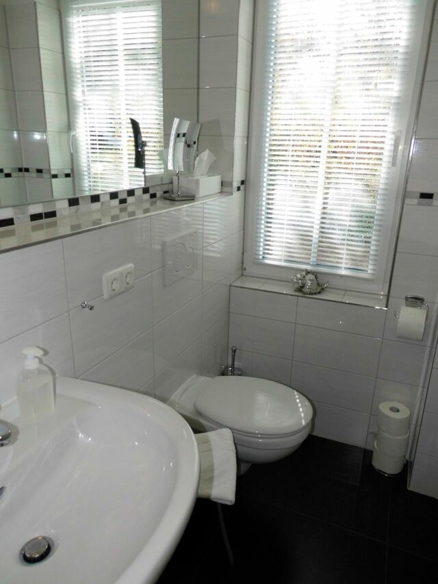 Ferienwohnung in Heiligenhafen - LANDHAUS AM SUND im EG - Bild 19