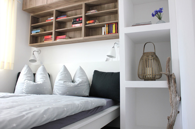 Bungalow in G&ouml;hren - Strandkiste G&ouml;hren - Schlafzimmer, Doppelbett 180x200 cm