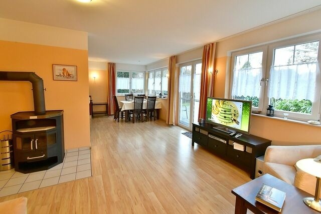 Ferienwohnung in Ostseeheilbad Zingst - Haus Marleen EG, FW 1 - Bild 2