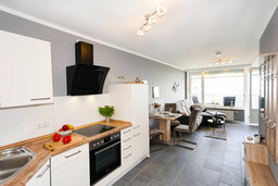 B-11/3 Elegantes Meerblick-Apartment