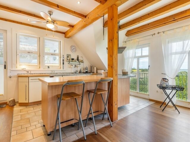 Ferienhaus in Garz - Familienferienhaus R&uuml;genbrise - Gemeinsames Urlauben mit Steg und Boot auf R&uuml;gen - alles inklusive und 5 B&auml;der - Bild 15